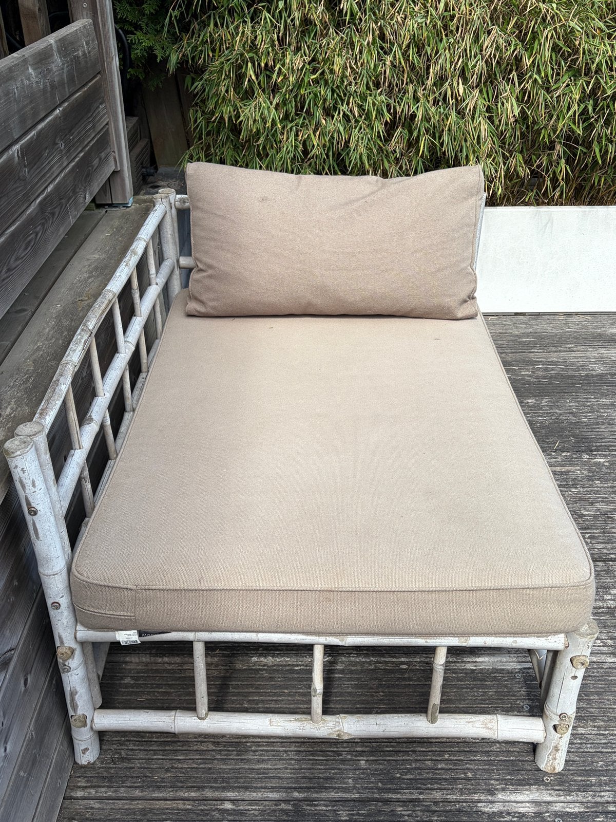 Bamboe loungebank (tarifa leen bakker), Ophalen, Gebruikt