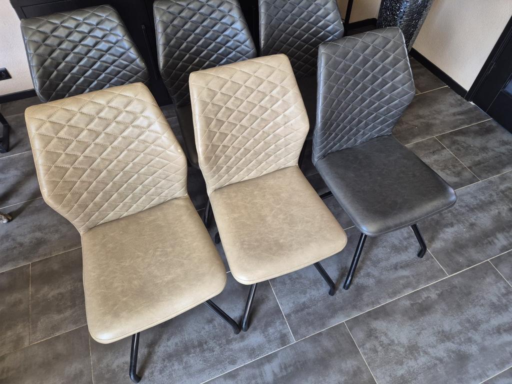 Set van 6 gestoffeerde eetkamerstoelen, Ophalen, Overige kleuren, Zo goed als nieuw, Metaal
