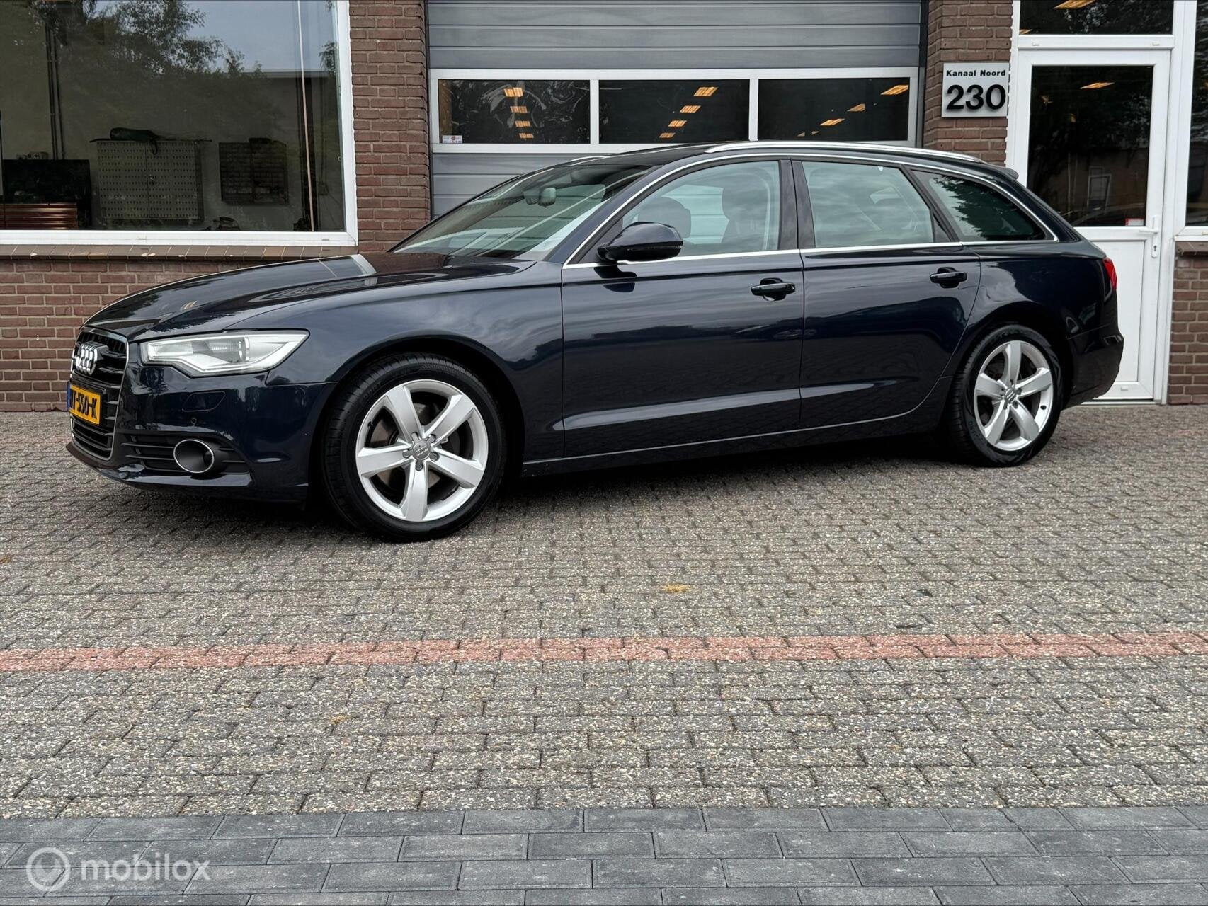 Audi A6 Avant 2.8 FSI QUATTRO AUT LEDER/PANO/NAVI/AIRCO, Euro 5, Gebruikt, 2773 cc, Blauw