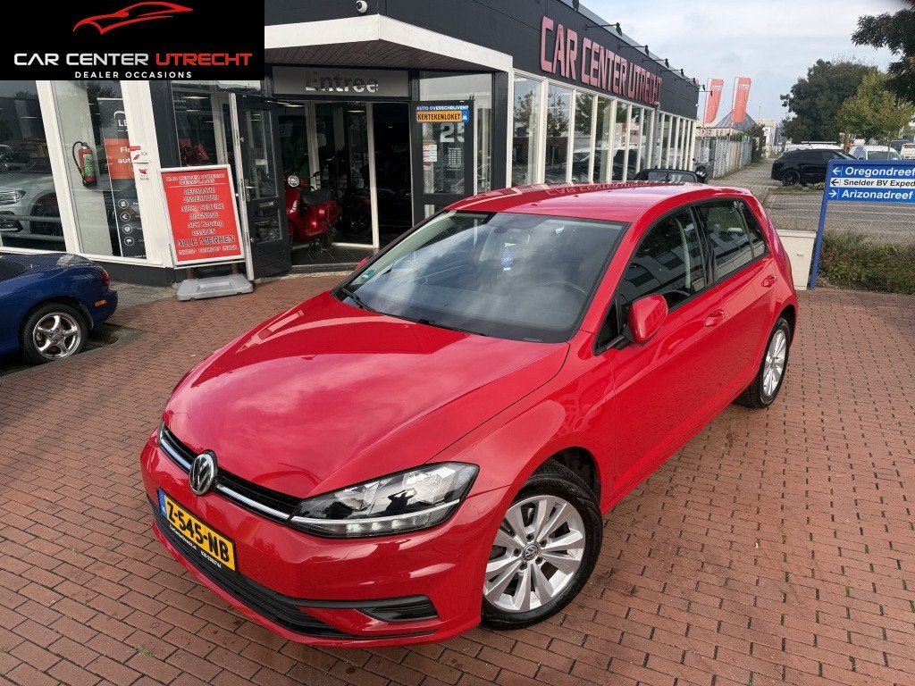 Volkswagen Golf 1.0 TSI Trendline |6vers|airco|camera|navi|, Auto's, Dealer onderhouden, Euro 6, 49 €/maand, Bedrijf