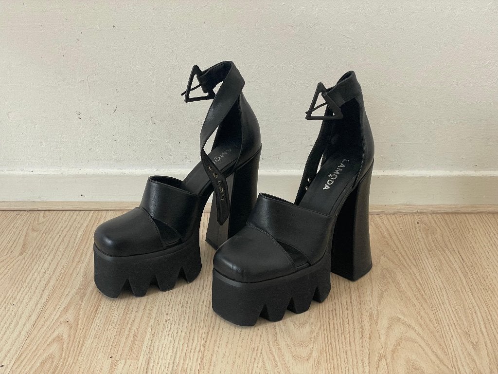 Lamoda Step Aside Chunky Platform Heels EU40/41 UK7, Kleding | Dames, Schoenen, Ophalen, Lamoda, Zwart, Nieuw