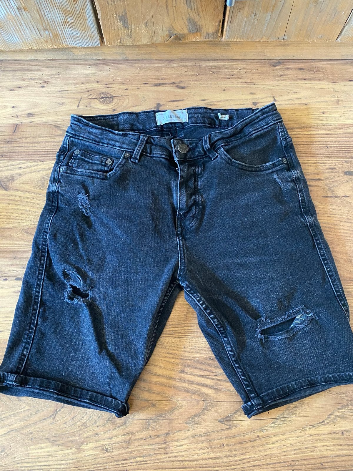 Pull&Bear Zwarte Denim Korte Broek, Ophalen of Verzenden, Gedragen, Zwart, W32 (confectie 46) of kleiner