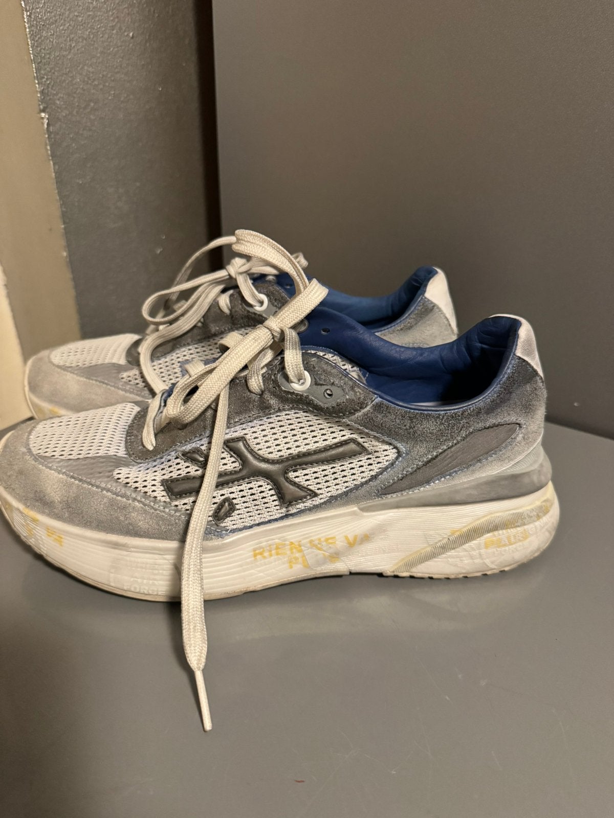 Mooie Premiata sneakers in maat 40 model Moe Run, Kleding | Dames, Schoenen, Ophalen of Verzenden, Zo goed als nieuw, Sneakers of Gympen