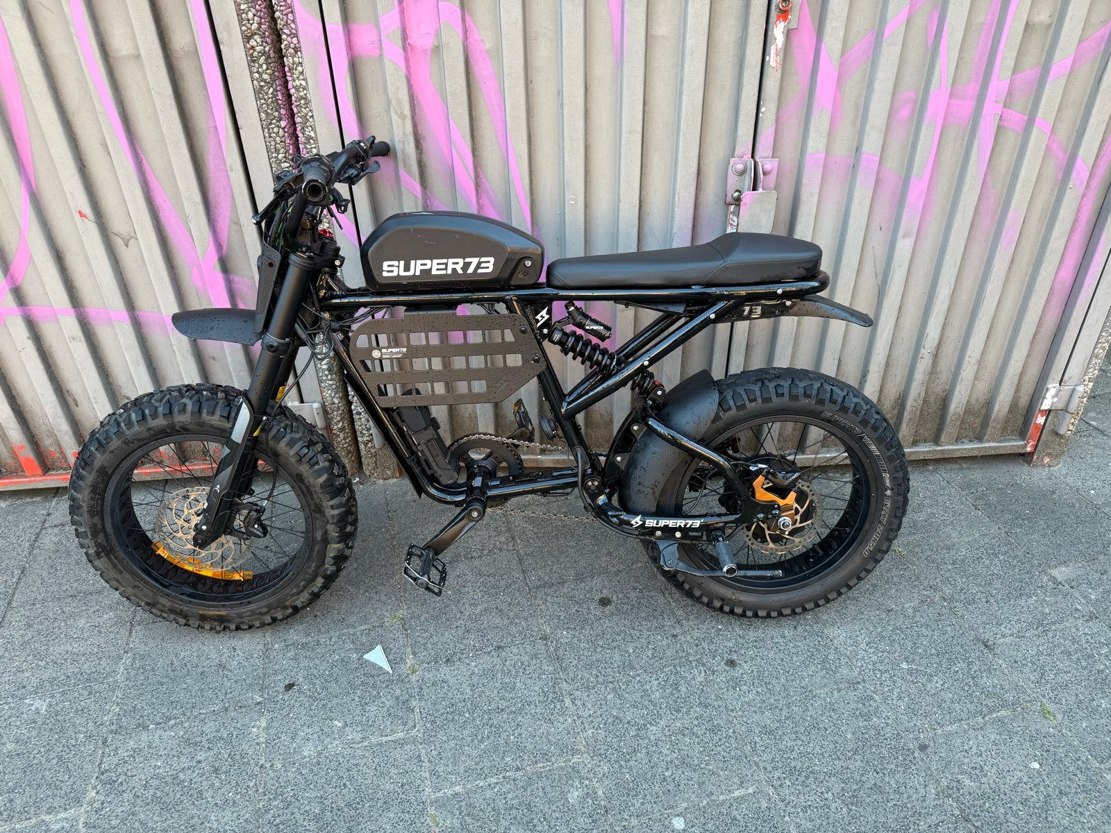 Super73 Rx - Zeer nette en goed onderhouden e-bike, Zo goed als nieuw, Minder dan 47 cm, 50 km per accu of meer, Ophalen