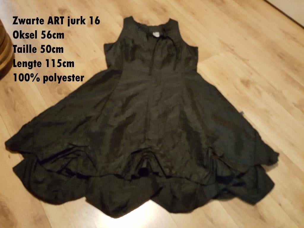 Aparte ART jurk 16 M/L incl verzend, Kleding | Dames, Jurken, ART Hartjes, Verzenden, Zwart, Maat 42/44 (L)