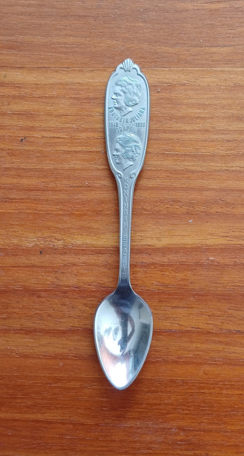 Zilverkleurige theelepel Troonswisseling Juliana-Beatrix, Ophalen