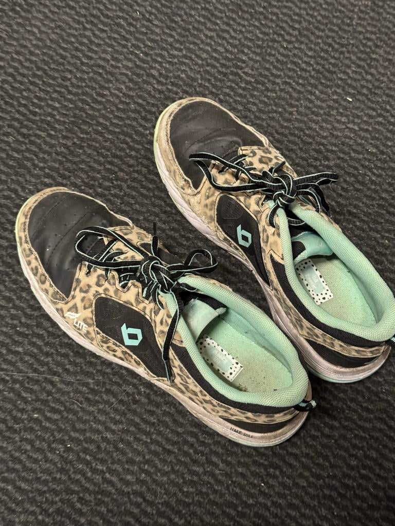 Dames hockeyschoenen van Brabo maat 40, Ophalen of Verzenden, Gebruikt