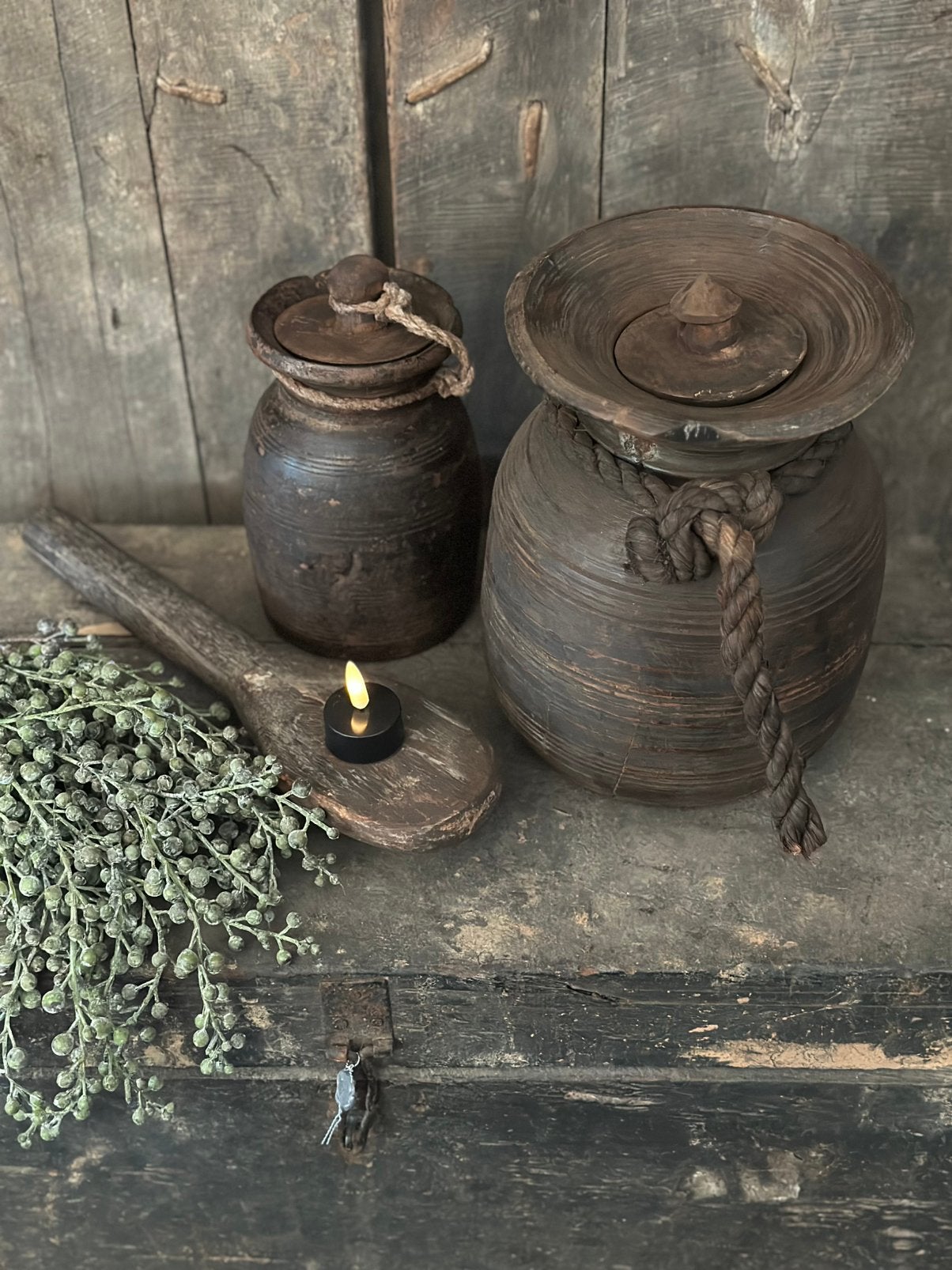 Oud houten kruikjes met touw en deksel, Ophalen of Verzenden