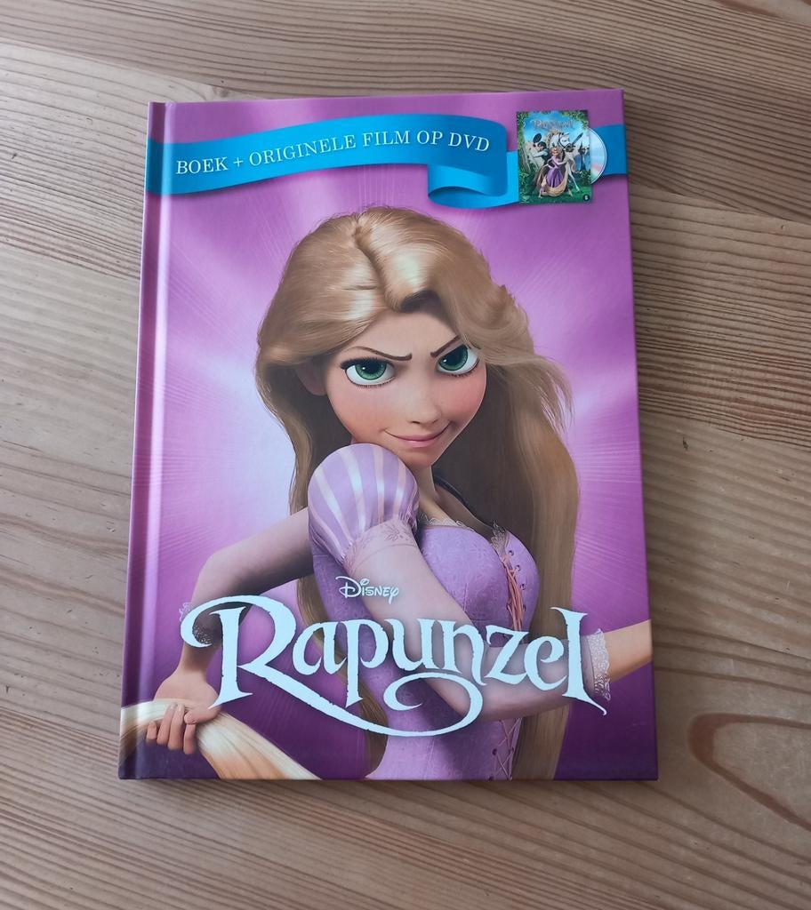 Disney - Rapunzel met originele film op dvd, Boeken, Ophalen, Fictie algemeen, Zo goed als nieuw, Disney
