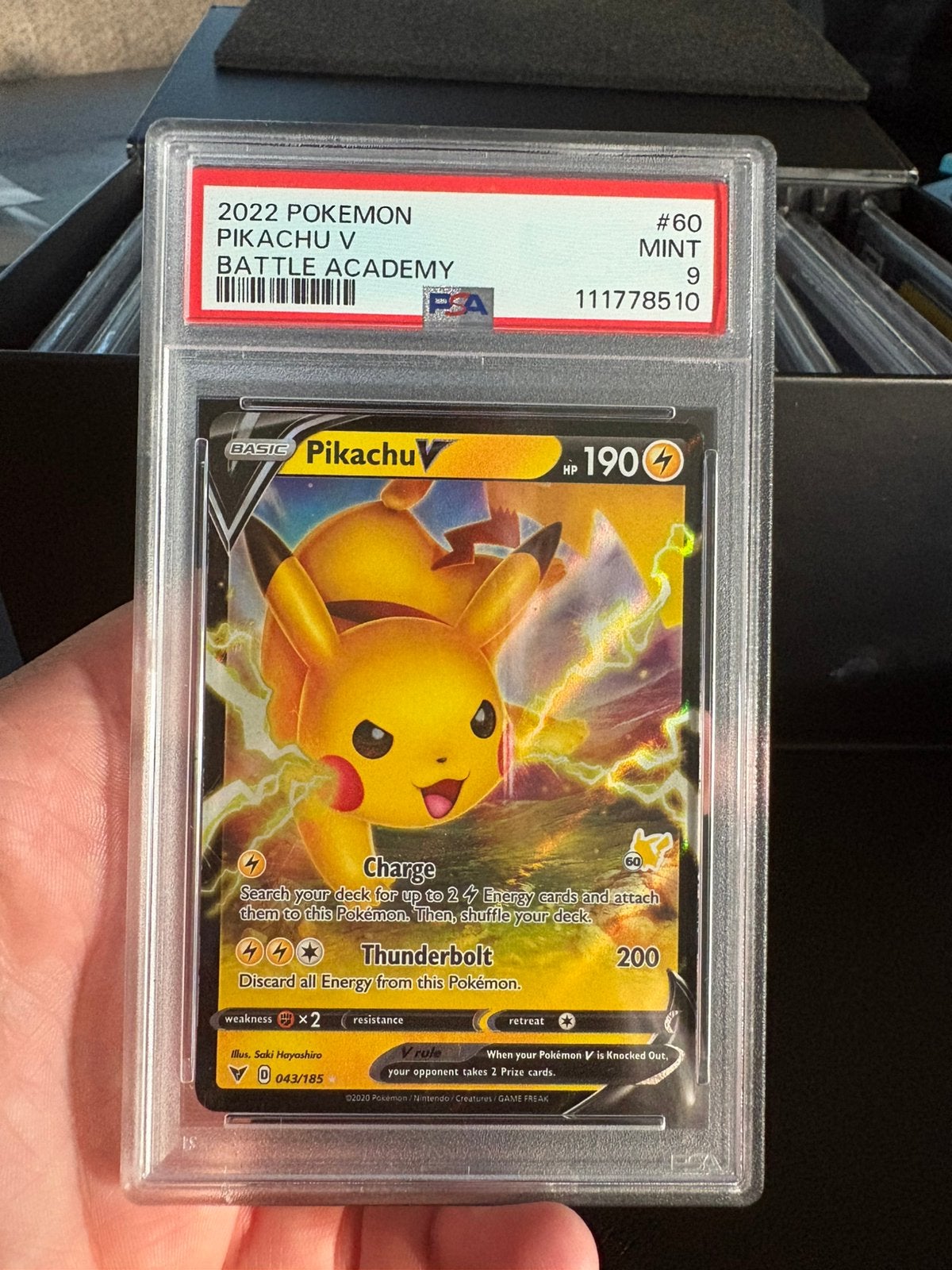 Pikachu v psa 9, Ophalen of Verzenden, Zo goed als nieuw, Meerdere kaarten, Foil