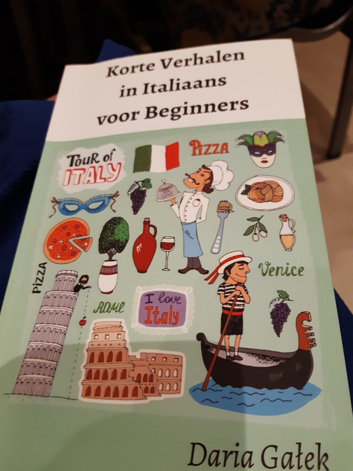 Italiaanse boeken: Korte Verhalen & Basisgrammatica, Ophalen, Zo goed als nieuw, Italiaans, Non-fictie
