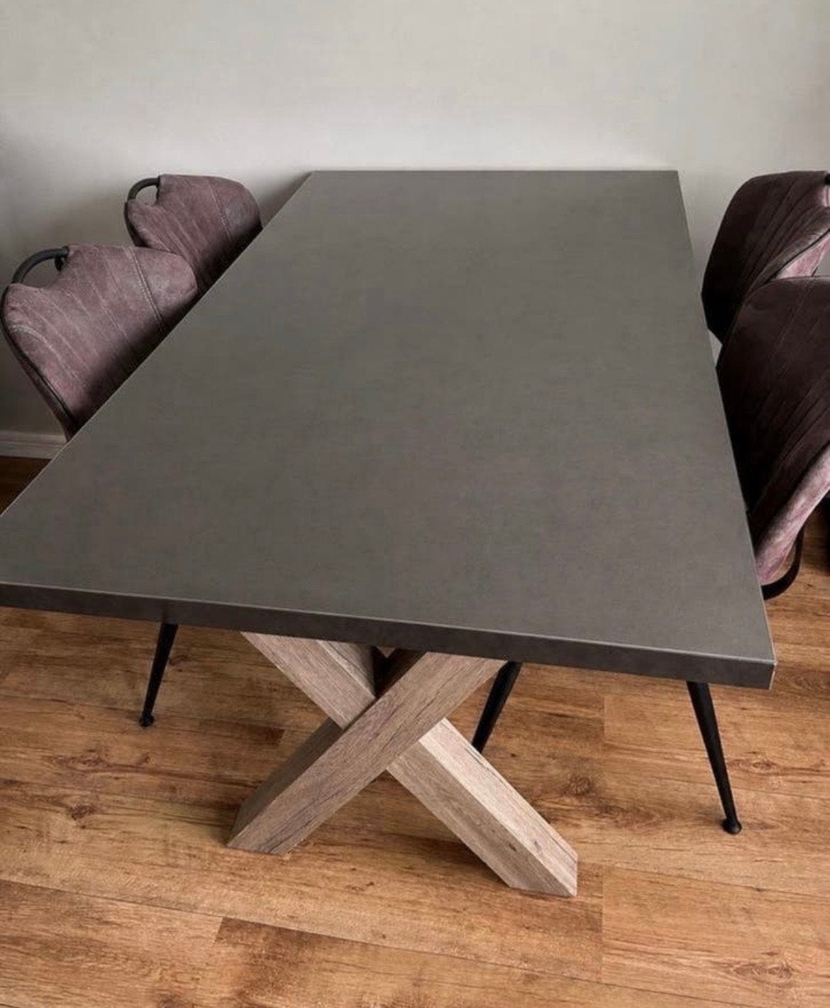 Massieve eettafel 160x90cm, Huis en Inrichting, Ophalen, 50 tot 100 cm, Zo goed als nieuw, 150 tot 200 cm