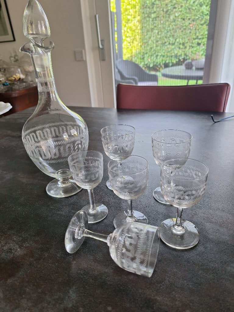 leerdam glazen + Karaf, Ophalen