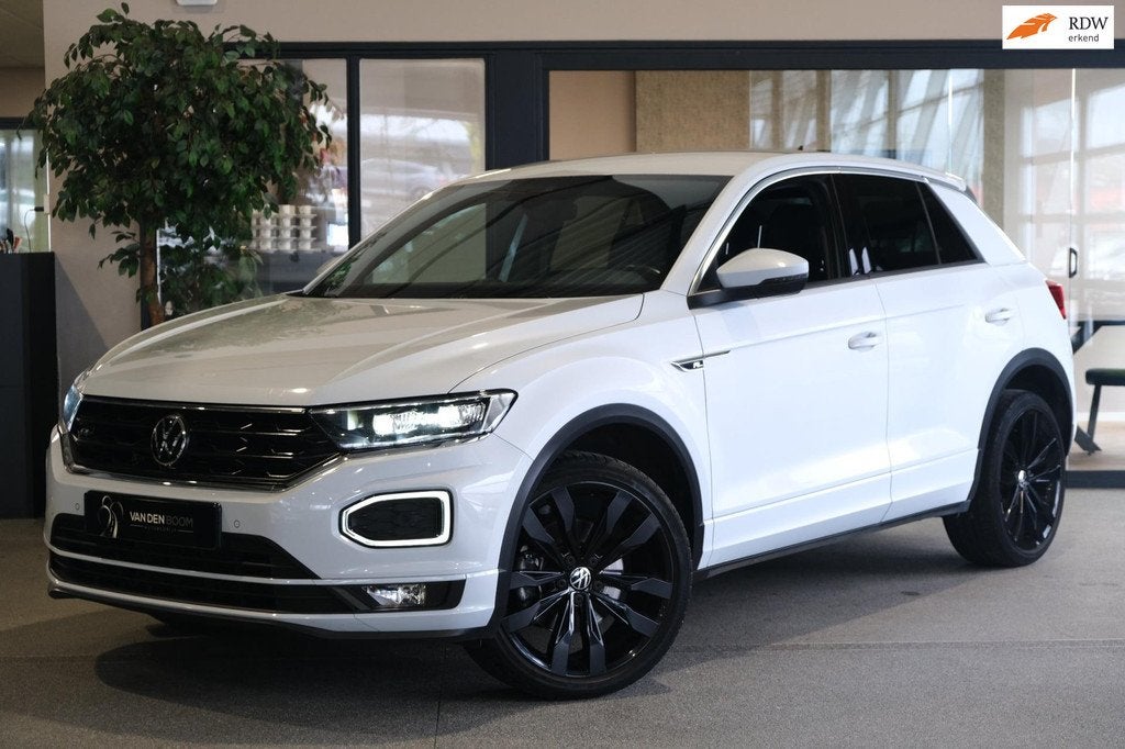 Volkswagen T-Roc 1.5 TSI 2x R-Line DSG Led Virtual Black Nav, Auto's, Volkswagen, 4 cilinders, 150 pk, Wit, Origineel Nederlands