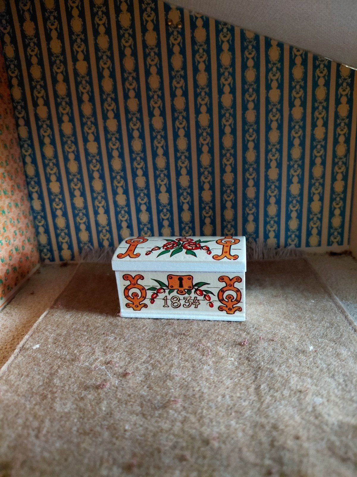 Vintage lundby speelgoedkistje 1.16, Ophalen of Verzenden, Gebruikt, Poppenhuis