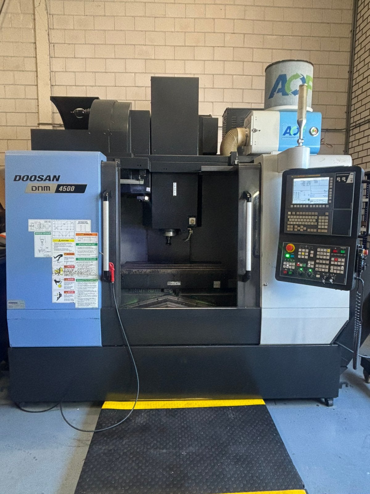 Doosan DNM 4500 bewerkingscentrum met Fanuc besturing, Ophalen