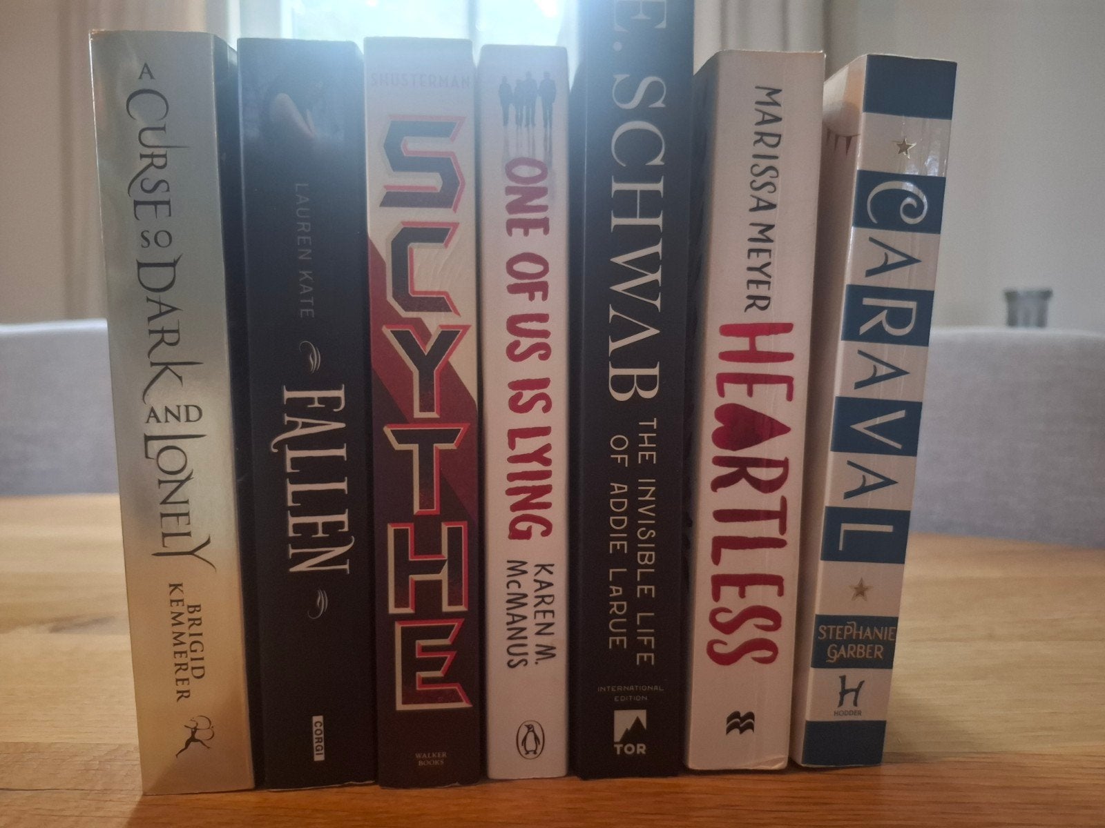 7 Engelse boeken: Fantasy, Young Adult, compleet, Verzenden, Zo goed als nieuw