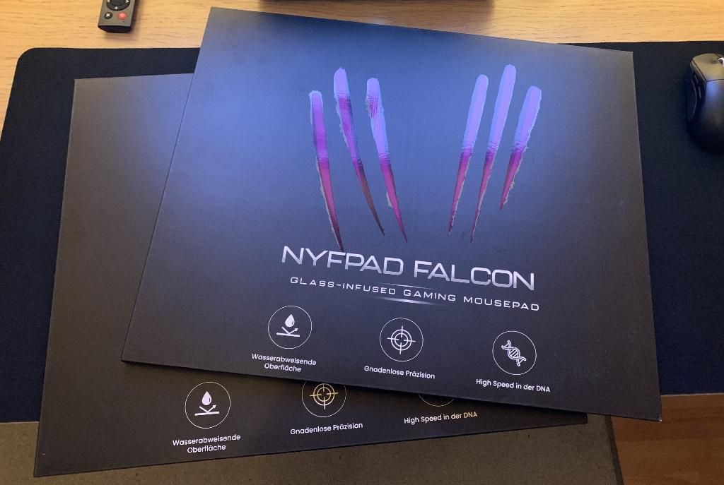 Nyfter Nyfpad Falcon Glass Infused muismat, Computers en Software, Muismatten, Ophalen of Verzenden, Gaming muismat, Nieuw