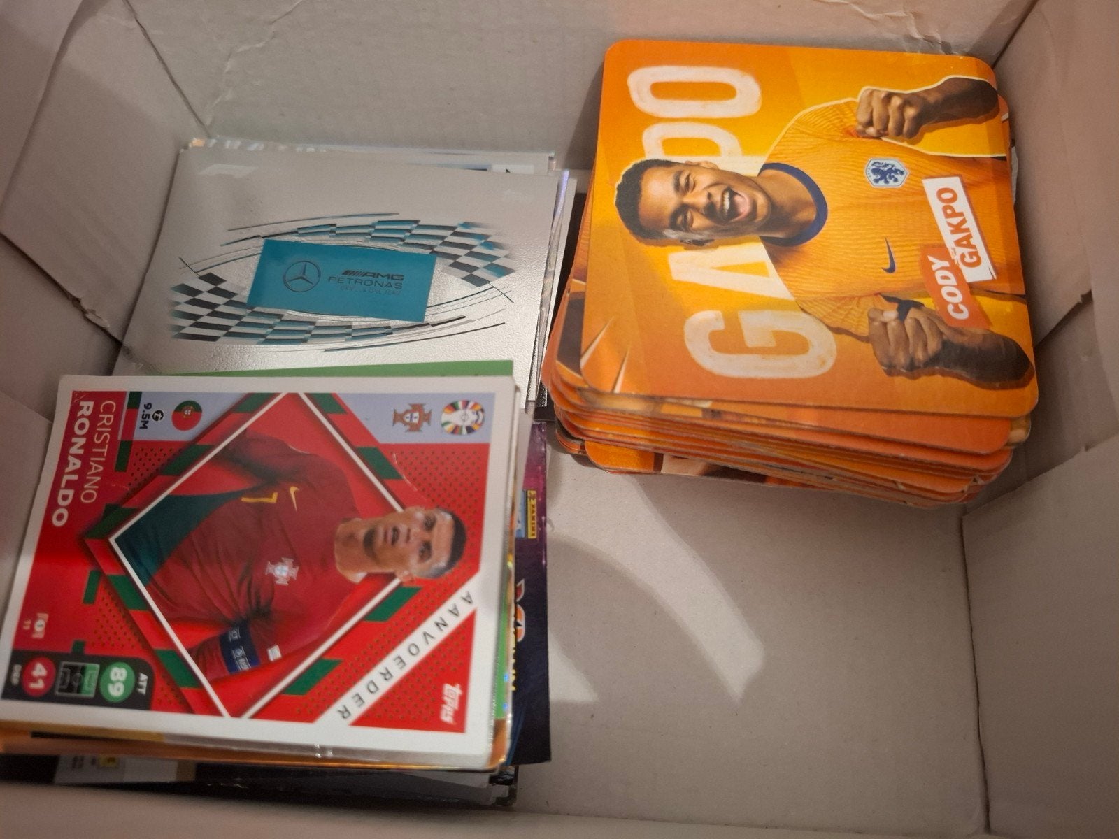Diverse Sportkaarten: F1, EK 2024, Ronaldo, Gakpo, Ophalen of Verzenden, Zo goed als nieuw, Overige sporten, Spelerskaart