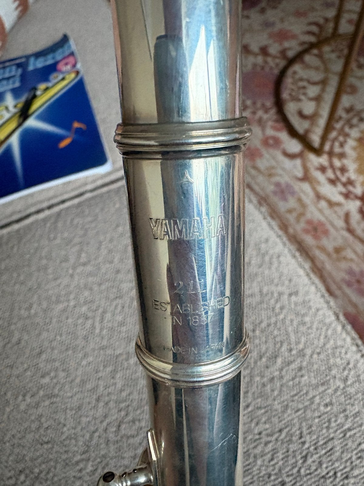 Yamaha YFL-211 Dwarsfluit met koffer, Muziek en Instrumenten, Blaasinstrumenten | Dwarsfluiten en Piccolo's, Ophalen, Gebruikt