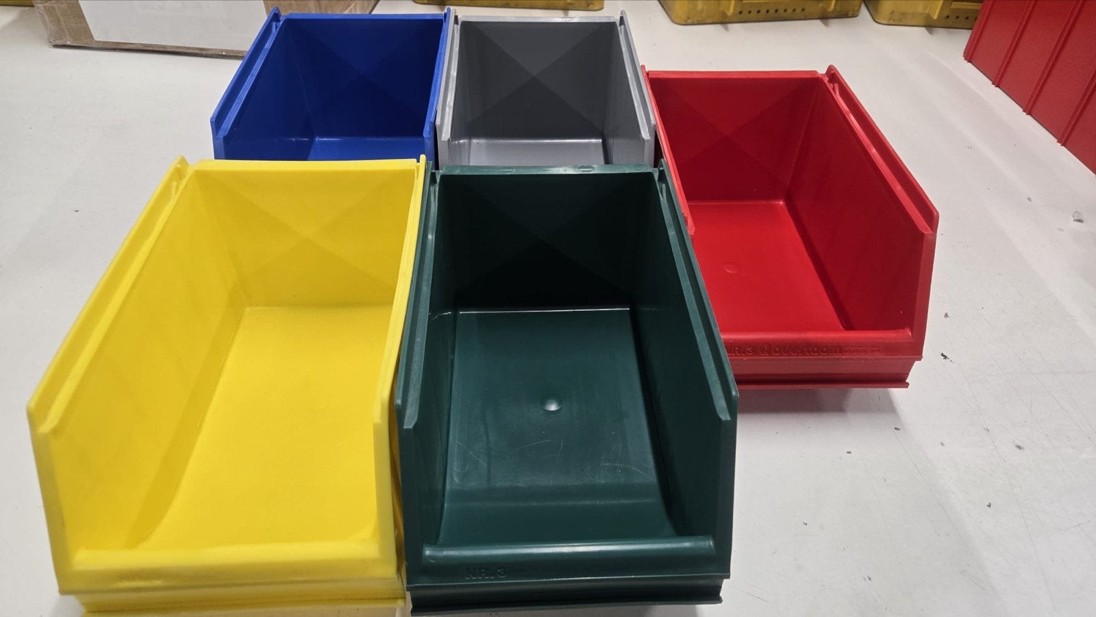 50x Magazijnbakken 35x20x20cm - Diverse Kleuren, Ophalen, Gebruikt, Minder dan 50 cm, Minder dan 40 cm