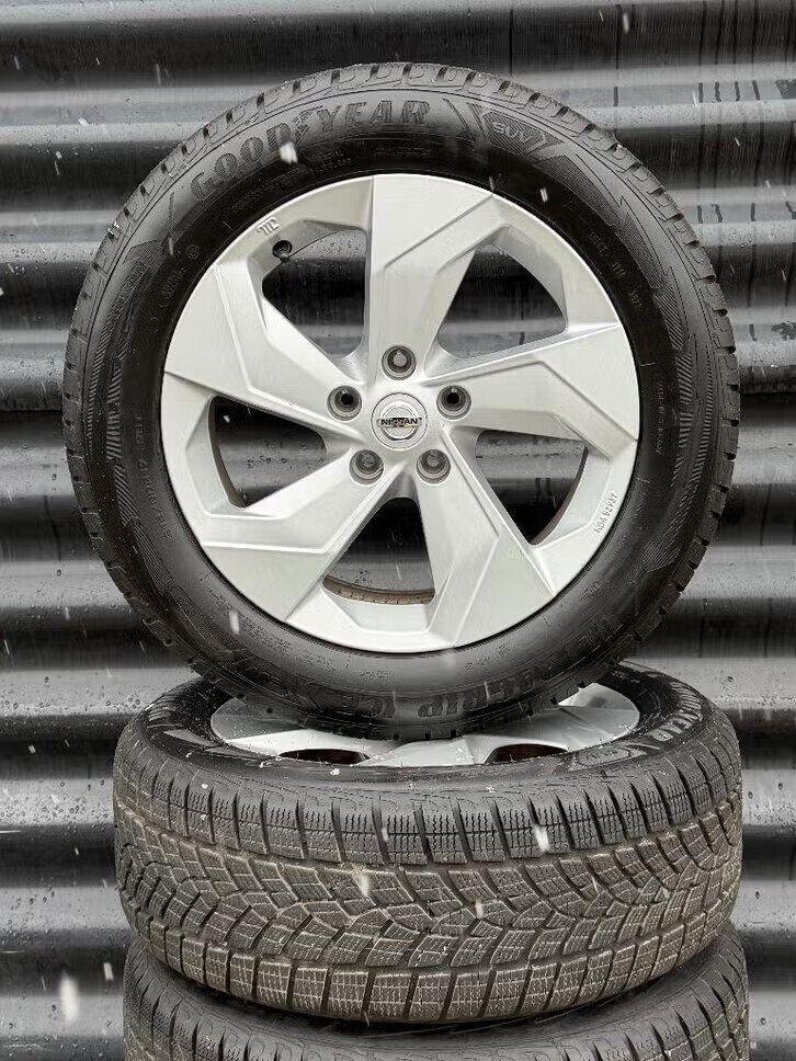 17 inch Orig nissan juke Captur velgen 8.0Mm winterbanden, Auto-onderdelen, Banden en Velgen, Ophalen, Banden en Velgen, 17 inch