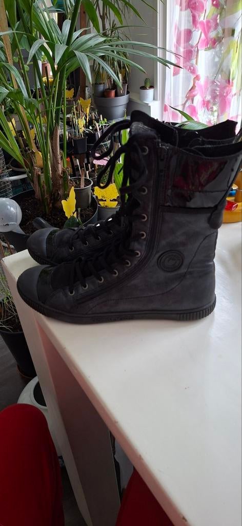 Zwarte hoge sneakers met rits en veters, Kleding | Dames, Ophalen of Verzenden, Zwart, Sneakers of Gympen