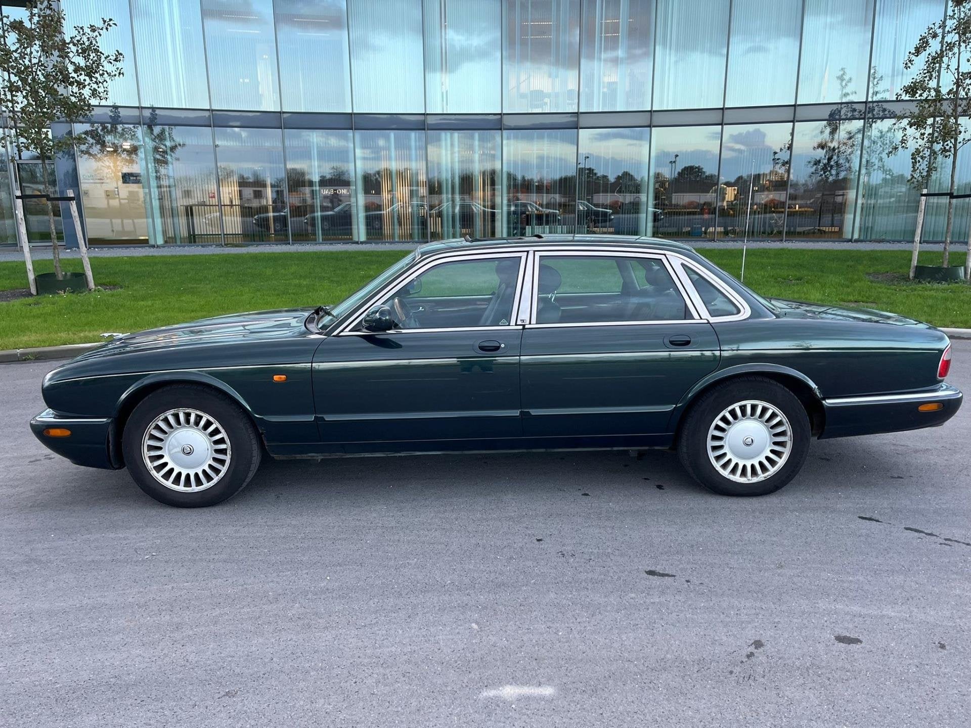 Jaguar Sovereign 4.0 V8 AUT NAP SCHUIFDAK MEMORY, foto 6