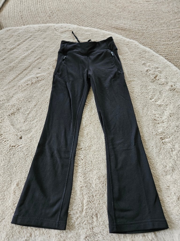 Zwarte sportlegging met fleecevoering van h&m, maat 122-128, Kinderen en Baby's, Kinderkleding | Maat 122, Broek, Meisje, H&M