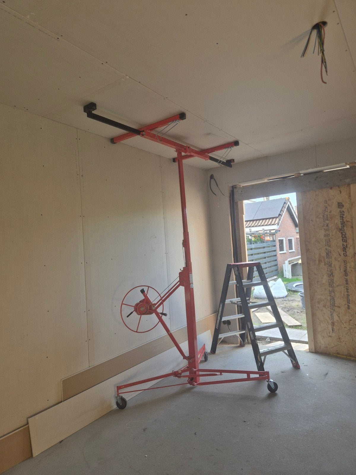 Gipsplaatlift - Handig hulpmiddel voor plafondmontage, Ophalen