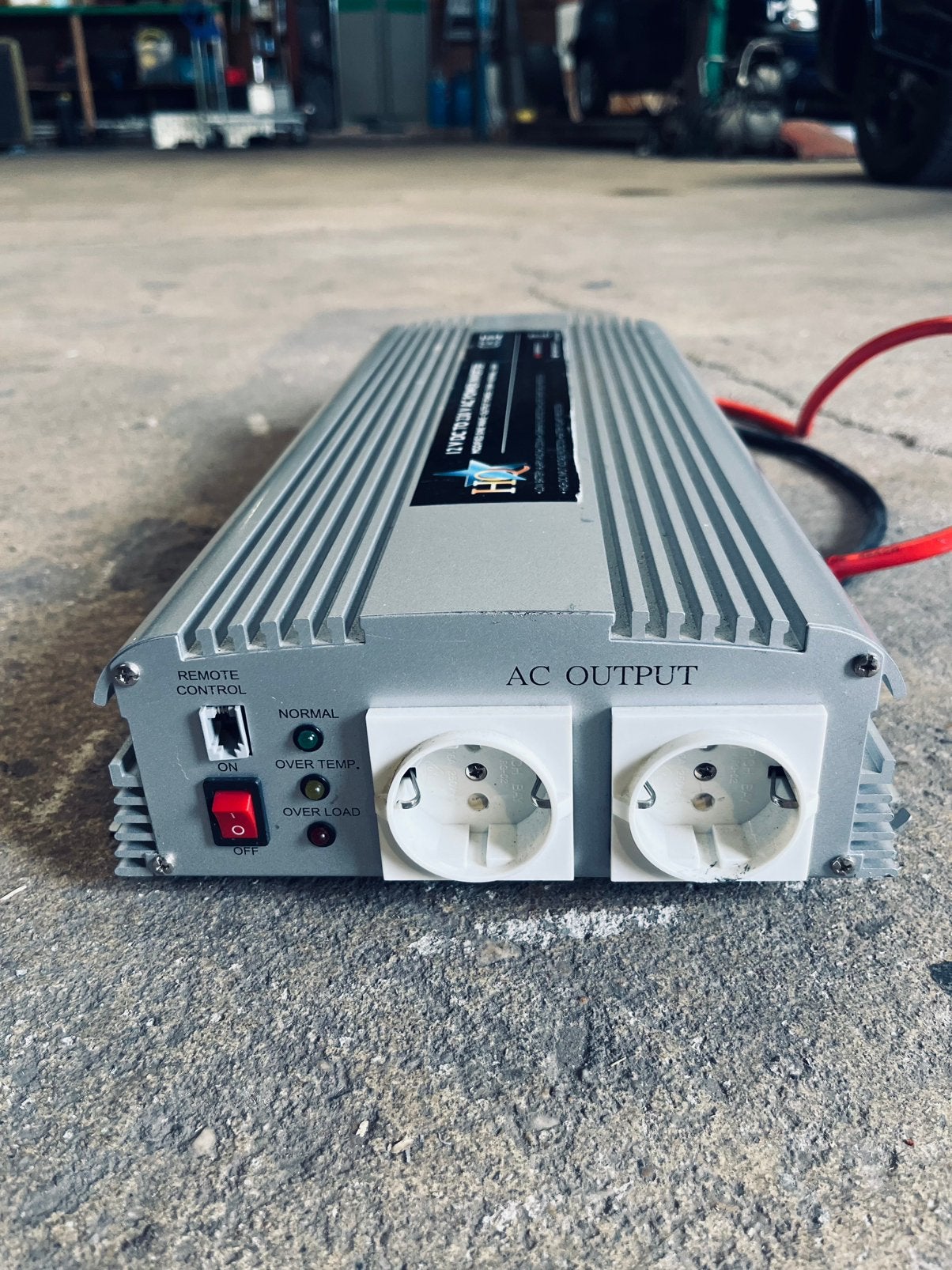 HQ Sinus Omvormer 1700W 12V naar 230V, Ophalen of Verzenden