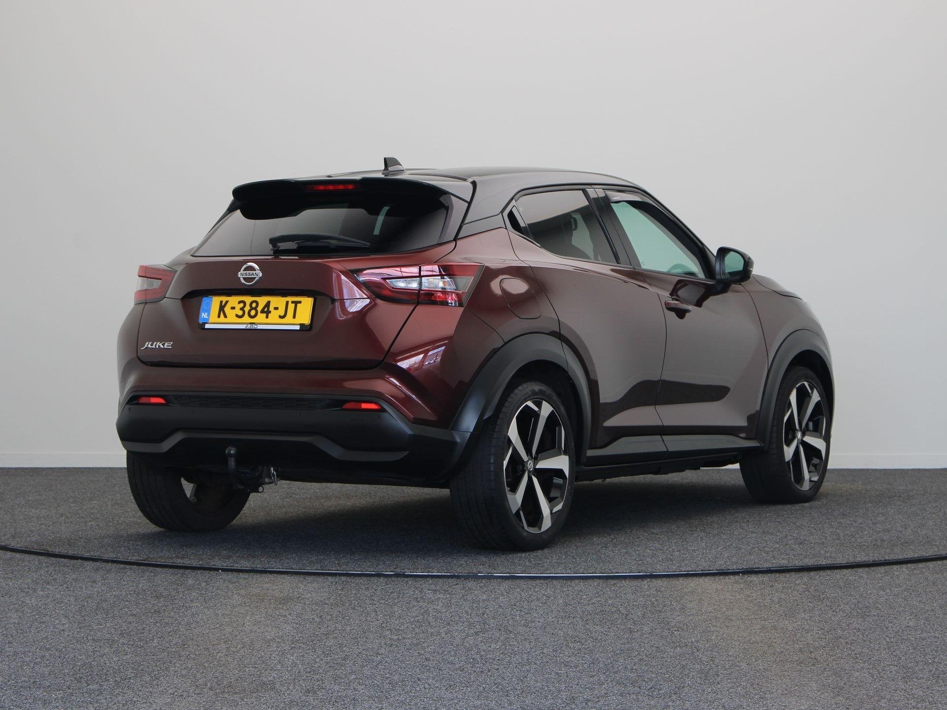 Foto 10 van Nissan Juke 1.0 DIG-T Tekna | Trekhaak | Stoelverwarming | B
