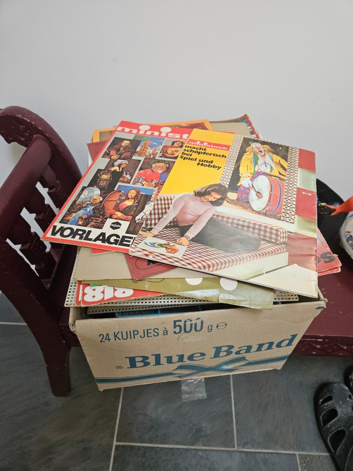 Gratis grote doos vol Ministeck met voorbeeldboeken, Hobby en Vrije tijd, Ministeck, Ophalen