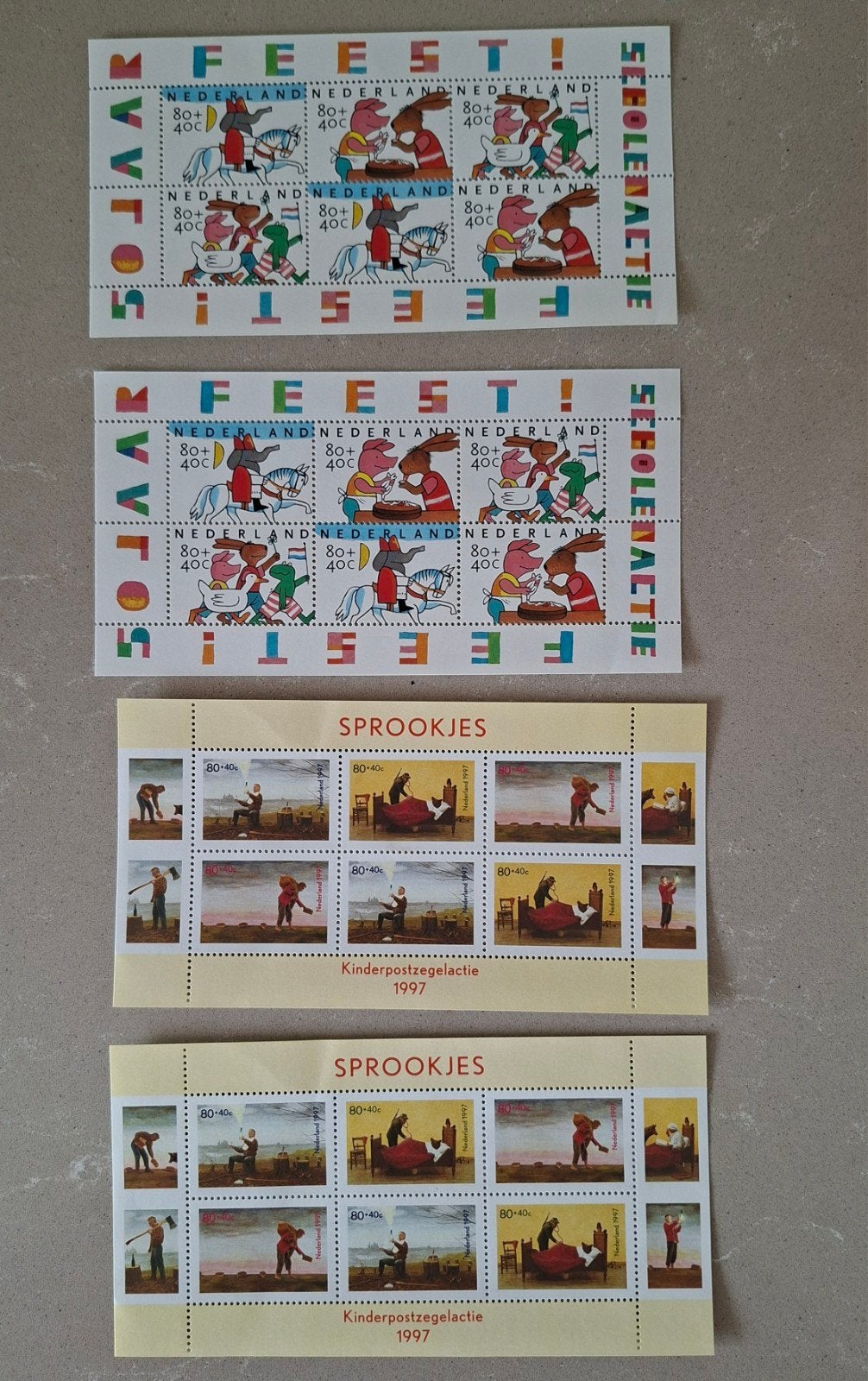 Eerstedag enveloppen en postzegels, Ophalen