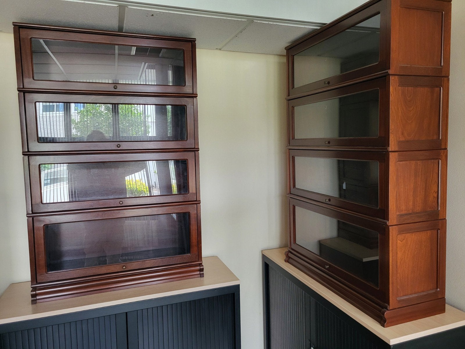 2 Klassieke Houten Boekenkasten - Goede Staat, Ophalen, Klassiek, 50 tot 100 cm, 150 tot 200 cm