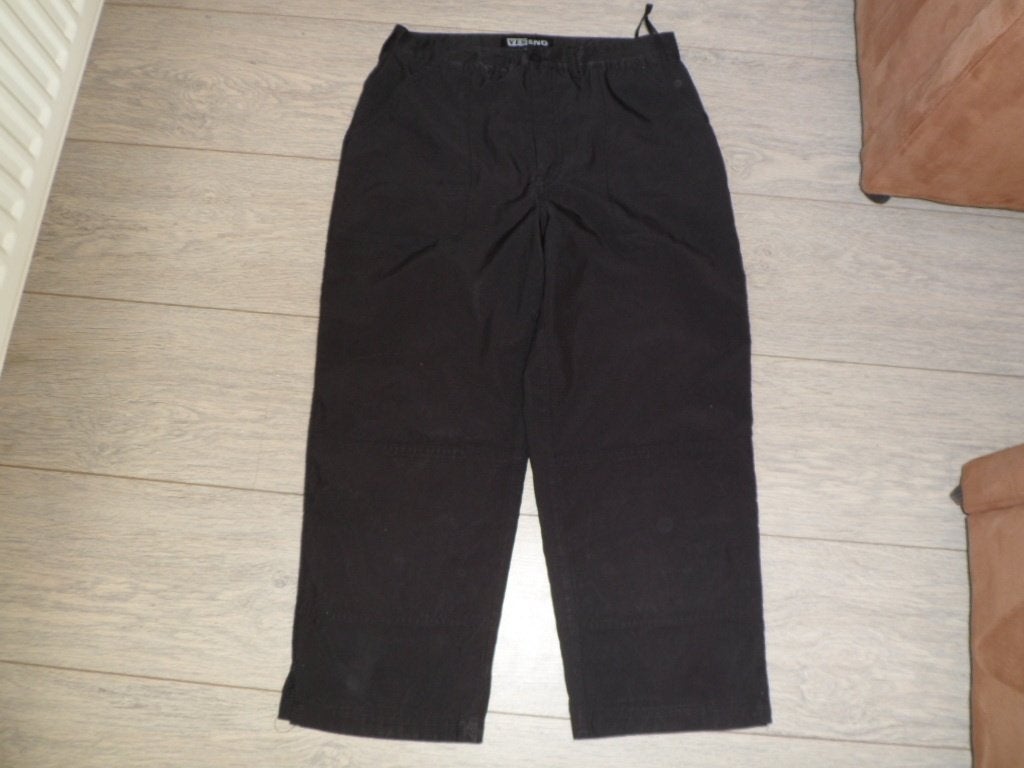 Zwarte Capri broek maat S, merk Yes or No €, Zwart, Ophalen of Verzenden, Zo goed als nieuw, Maat 36 (S)