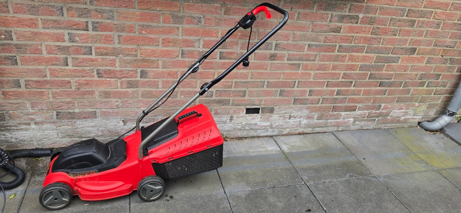 Einhell elektrische grasmaaier - Zo goed als nieuw, Ophalen, Zo goed als nieuw, Elektrische grasmaaier, Einhell