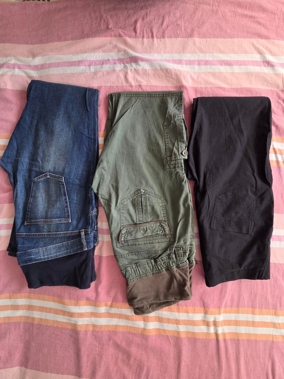3 zwangerschapsbroeken (H&M Mama) - Maat 42/44 (L), Meerkleurig, Maat 42/44 (L), Ophalen of Verzenden, H&M Mama