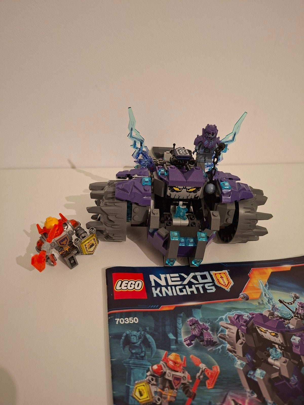 Lego nexo knights three brothers 70350 compleet met boekje, Overige thema's, Lego, Ophalen of Verzenden, Complete set