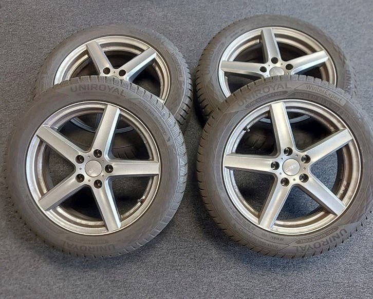 DEZENT velgen winterbanden voor Skoda Octavia, Auto-onderdelen, Ophalen, Gebruikt, Banden en Velgen, 17 inch