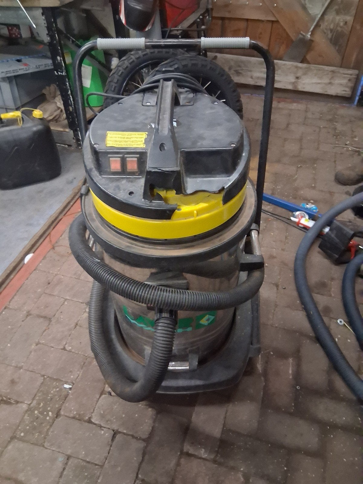 Lavor Wash Nat/Droog Stofzuiger - Krachtig en Veelzijdig, Witgoed en Apparatuur, Ophalen