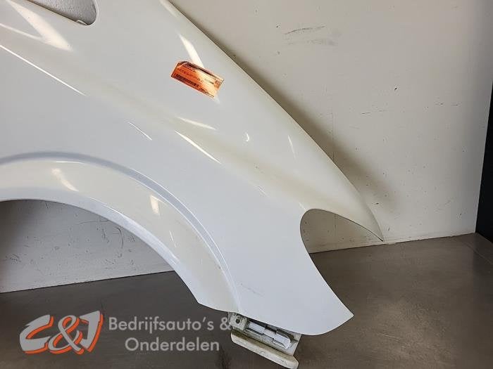 Scherm rechts-voor van een Mercedes Vito, Gebruikt, -, Ophalen of Verzenden, -