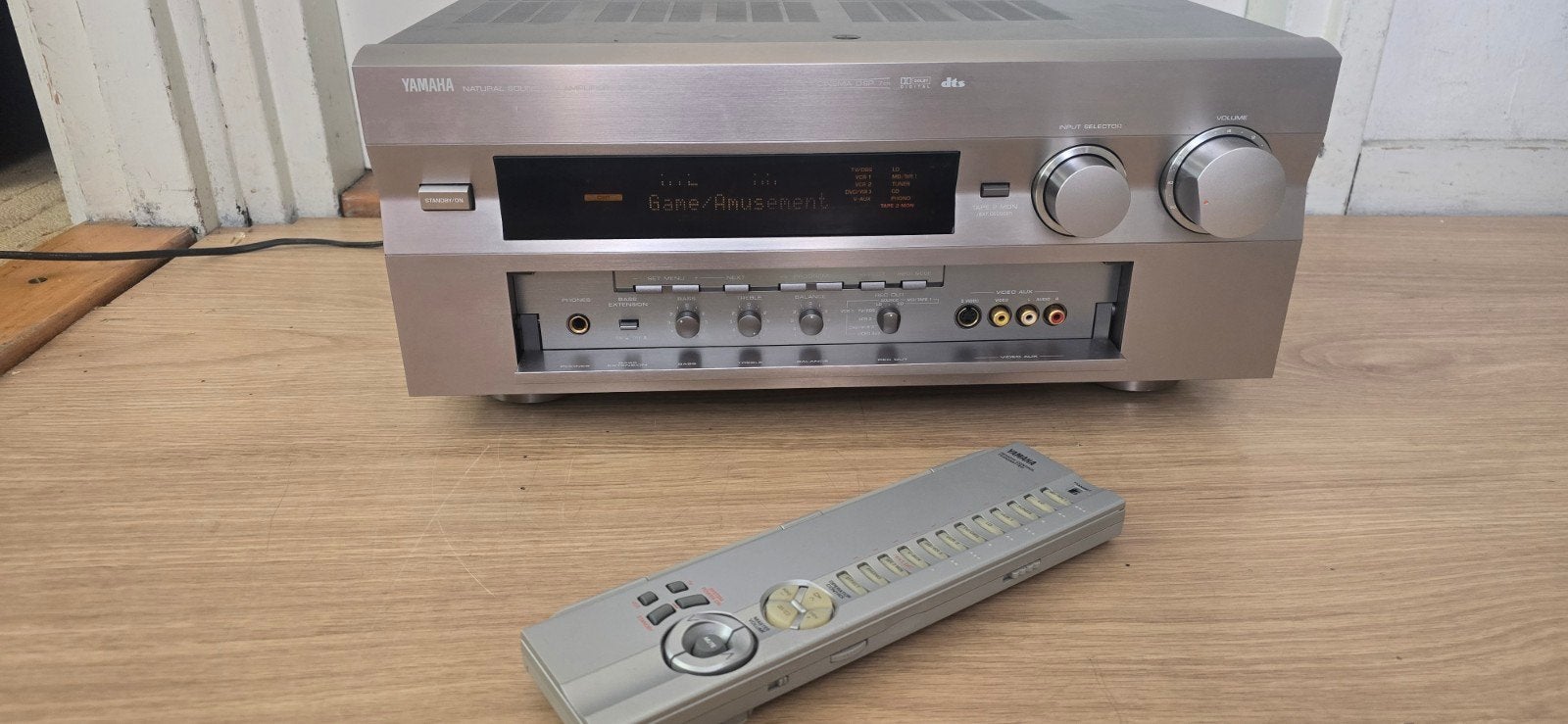 Yamaha DSP-A1 AV-receiver met afstandsbediening