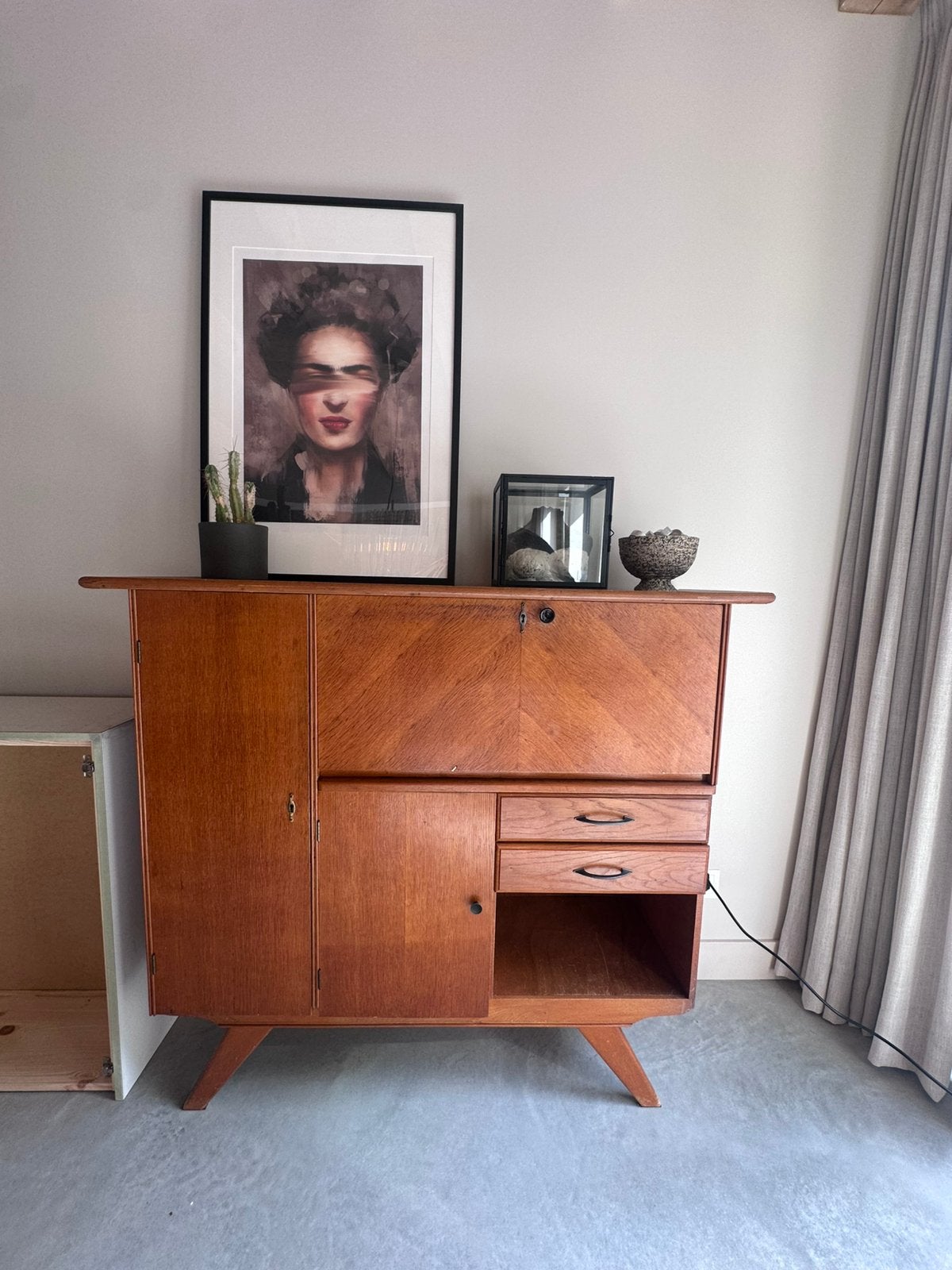 Mooie vintage houten kast/ deens design, Ophalen, Gebruikt