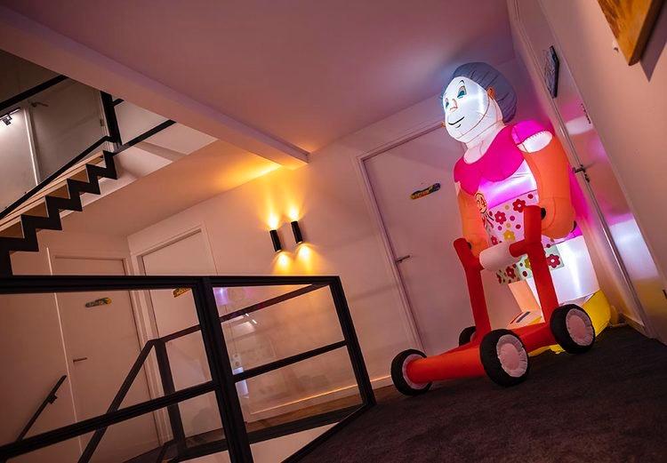 indoor sarah rollator opblaasbaar te huur, Hobby en Vrije tijd, Feestartikelen | Verhuur, Ophalen, Zo goed als nieuw, Abraham of Sarah