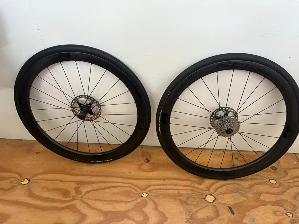 FFWD Ryot 44 Carbon Wielset, Fietsen en Brommers, Fietsonderdelen, Wiel, Ophalen of Verzenden, Zo goed als nieuw, Racefiets