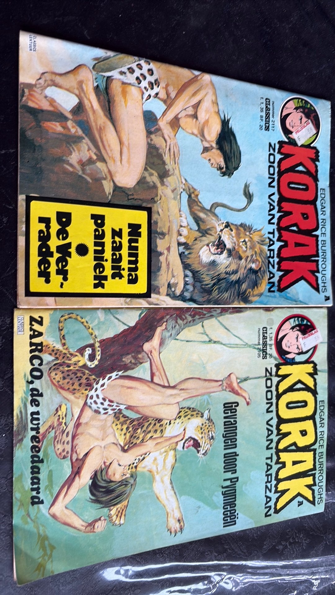 2 Korak strips nr 2105 en 2117, Meerdere comics, Ophalen of Verzenden, Gelezen, Europa