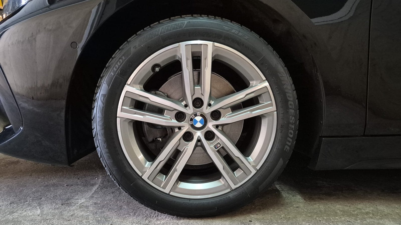 nette set originele BMW Styling 550M velgen incl zomerbanden, Ophalen, 18 inch, Banden en Velgen, Zomerbanden