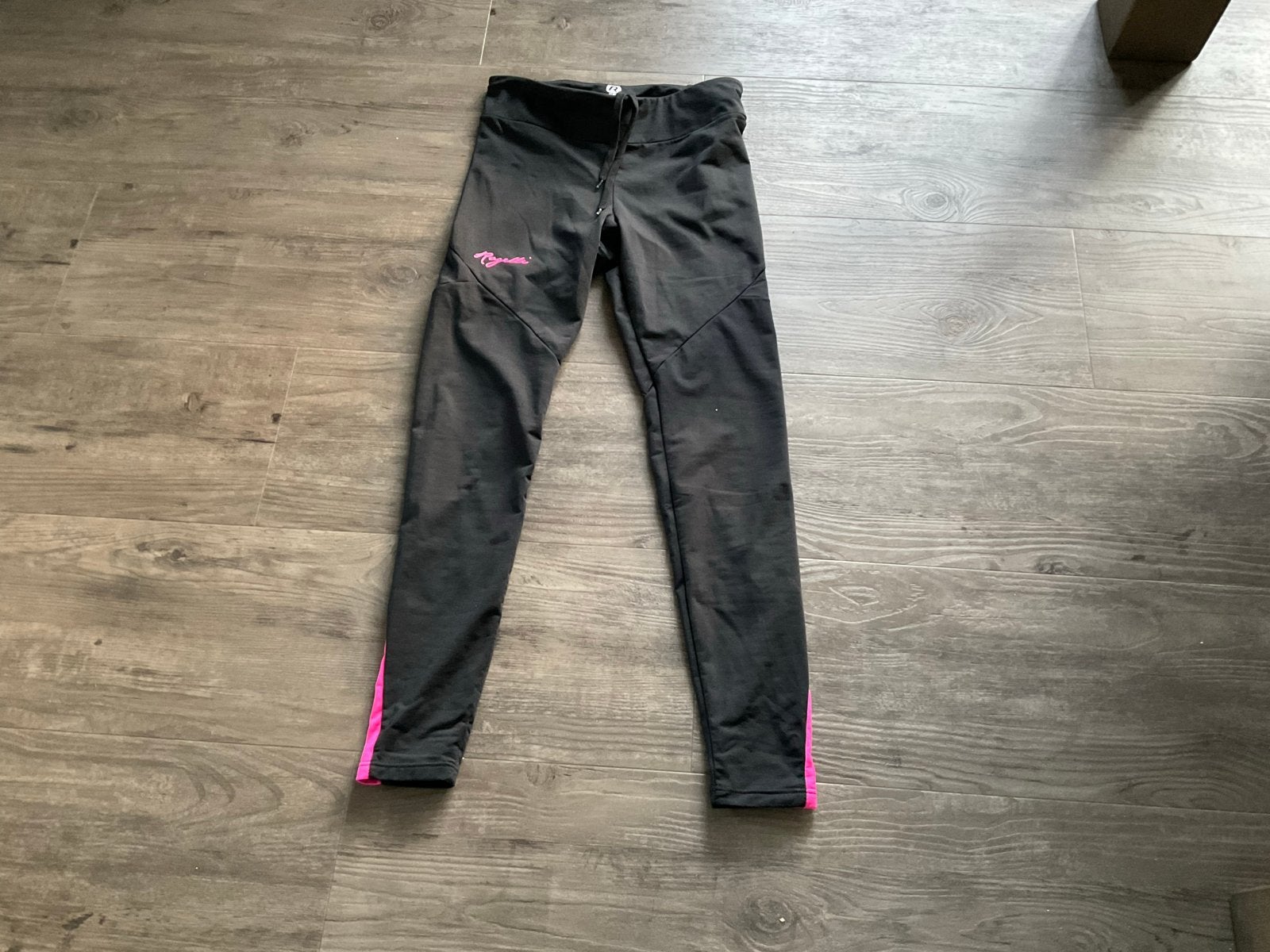 Roggeli sportlegging zwart met roze accenten, Maat 38/40 (M), Zwart, Ophalen of Verzenden, Hardlopen of Fietsen