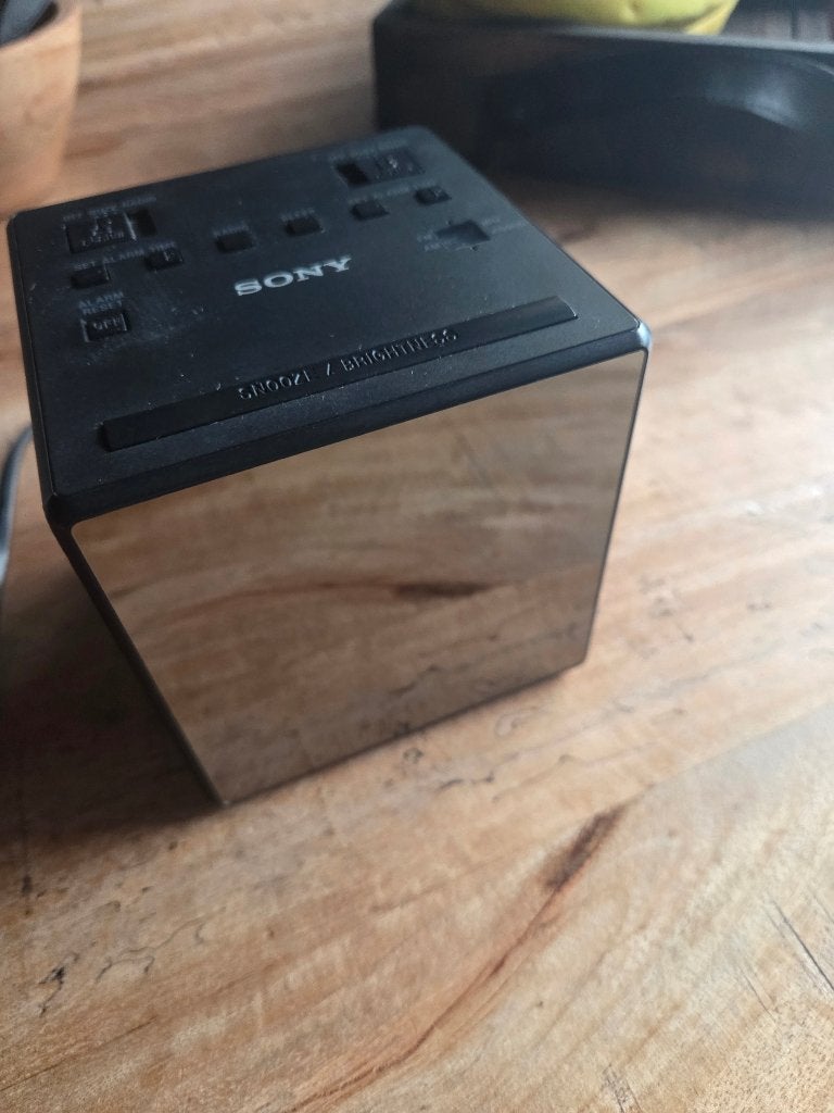 Sony ICF-C1T Wekkerradio, Ophalen, Gebruikt, Digitaal
